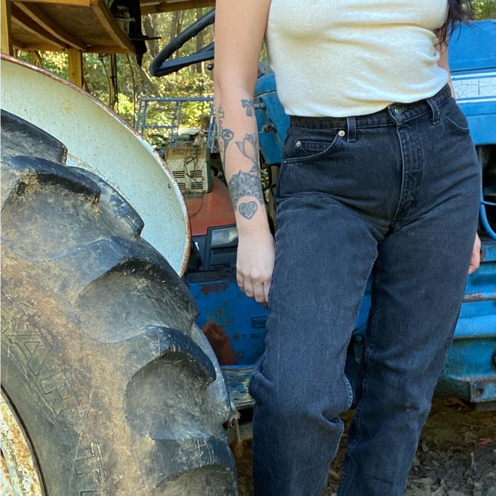 Sold - Picture 5 of 8